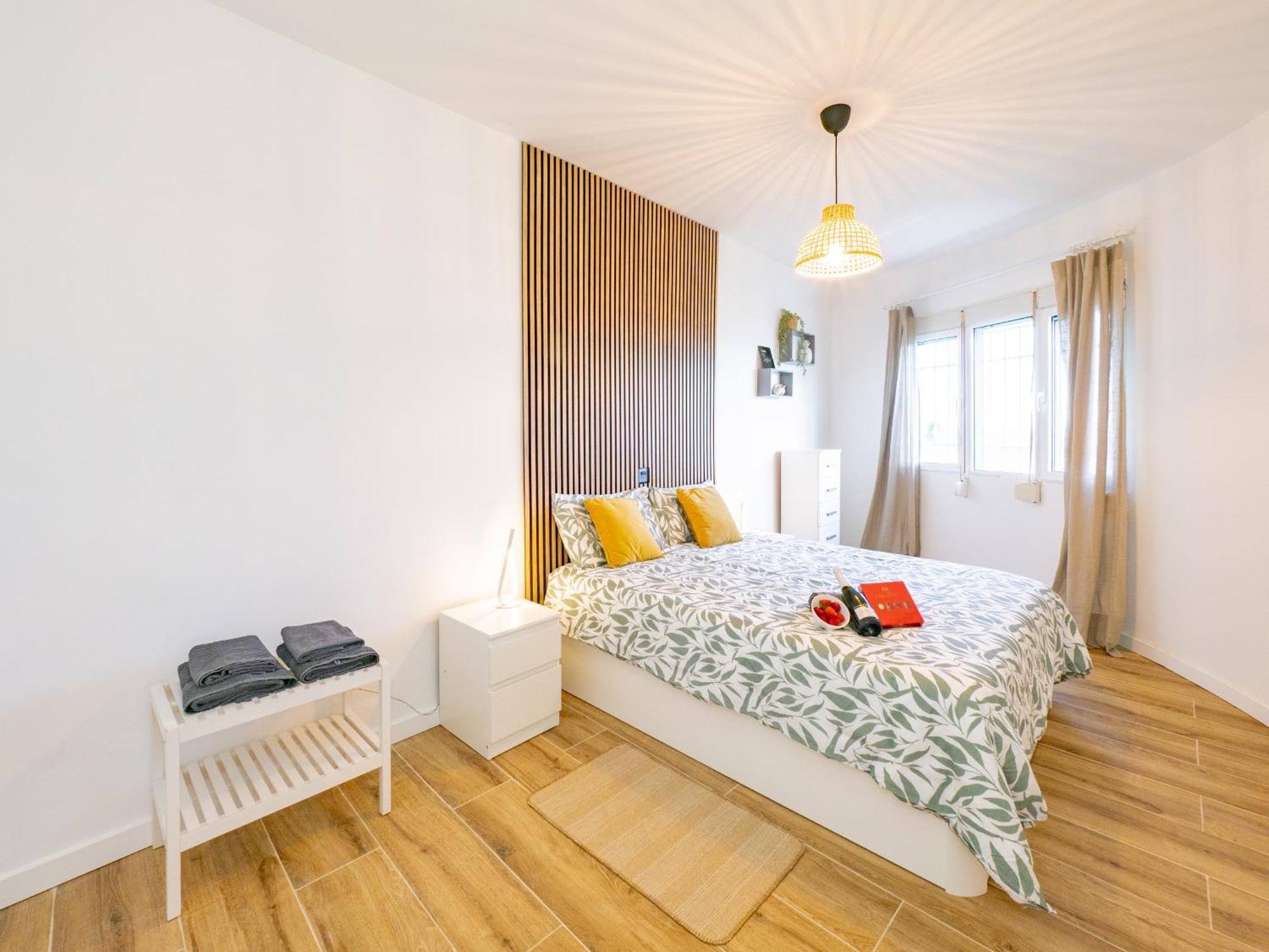 Apartment On Beach Mijas Sitio de Calahonda Eksteriør billede