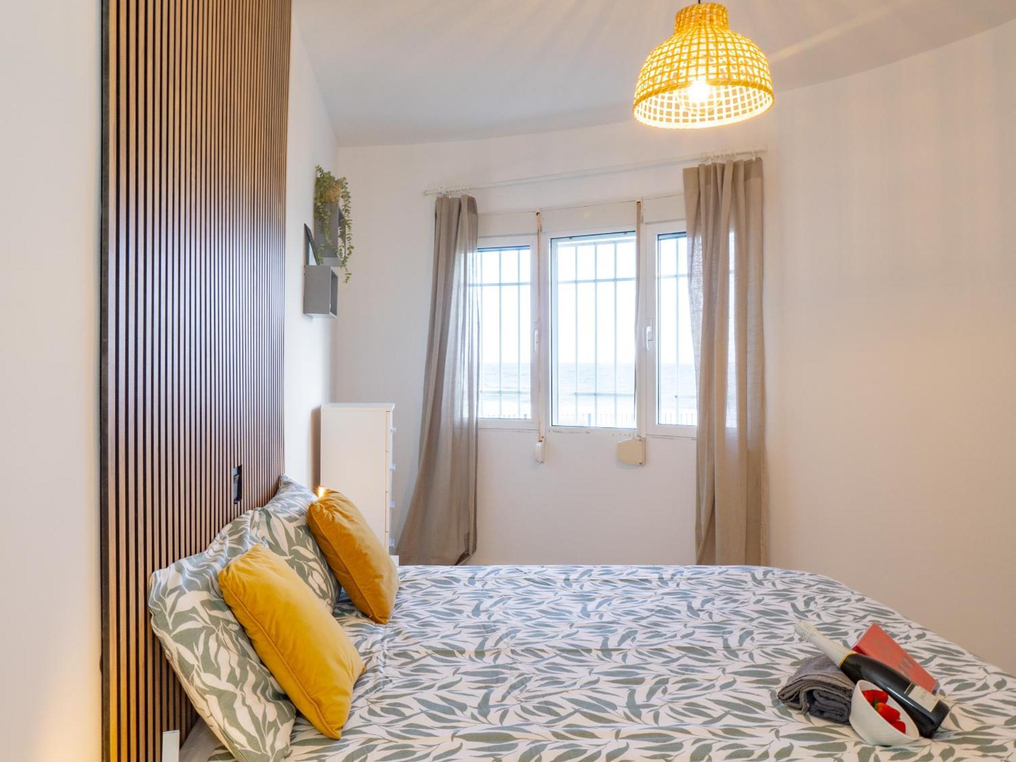 Apartment On Beach Mijas Sitio de Calahonda Eksteriør billede